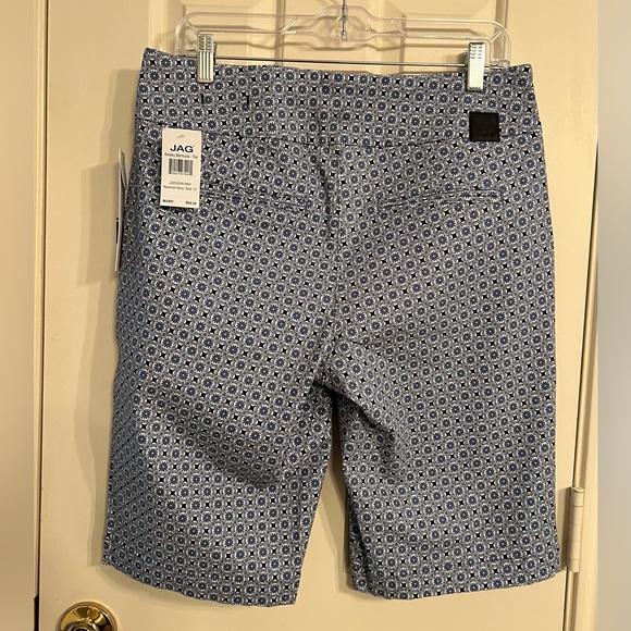 NWT Jag Short 12 Black, Blue & White Print - Picture 2 of 12